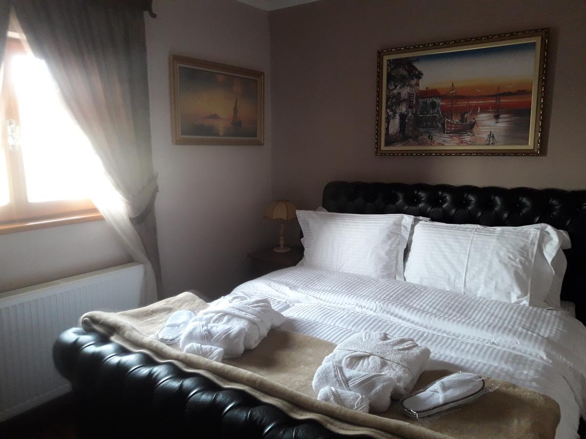Hotel Vila Mano コルチャ エクステリア 写真